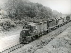 Penn Central Transportation Company | East Pennsboro Township, Pennsylvania | EMD GP35 #2324 + 2 diesel-electric locomotives | August 1968 | Ed Kaspriske photograph / collection