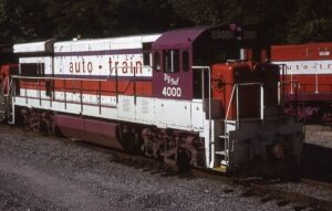 Autotrain | Lorton, Virigina | GE U36B #4000 diesel-electric locomotive | October 1974 | Ken Kulick photograph / collection