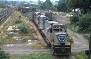 Lehigh and Hudson River Railway | Greycourt, New York | Alco C420 #28, #21 plus 1 diesel-electric locomotives | setting out cars | August 1972 | Dave Augsburger photograph | Charles Anderson collection