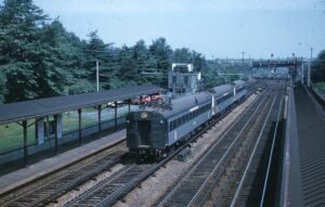 New Haven New York and Hartford Railroad | Woodlawn, New York | Electric MU passenger train | Woodlawn Passenger Station | 1960 | Al Holtz photograph / collection 1960 |