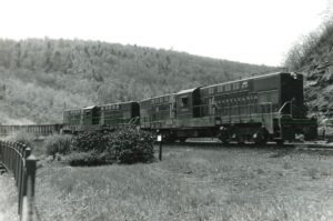 Pennsylvania Railroad | Altoona, Pennsylvania | Horseshoe Curve | BLH RT624 #8954 + 1 diesel-electric locomotives | eastbound run to Altoona | 1958 | Ed Kaspriske photograph / collection