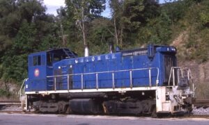 Union Railroad | Hall, Pennsylvania | EMD SW1500 #8 diesel-electric locomotive | September 2, 1989 | John J. Scala photograph | Stephen Timko collection