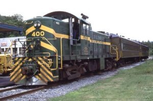 Green Mountain Railroad | Chester, Vermont | Alco RS1 #400 diesel-electric locomotive | Tourist passenger train | June 1987 | Richard A. Dunbar photograph | Morning Sun Books collection