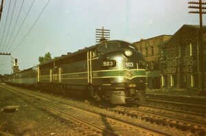 Reading Company | Elizabeth, New Jersey | EMD FP7 #903 + 1 diesel-electric locomotives | westbound Crusader | 1956 | Al Holtz photograph / collection