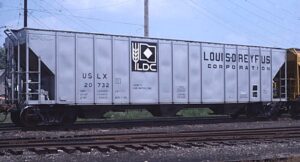 USLX Corporation | Louis Dreyfous Company | Willard, Ohio | Three Bay Covered Hopper car #20732 | on B&O Railroad | May 27, 1979 | Emery Gulash photograph | Stephen Timko collection