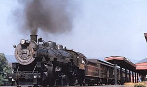Western Maryland Railway | Cumberland, Maryland | Class 4-6-2 3205 steam locomotive | Eastbound train #2 | October 1, 1952 | Bill Price photograph | Charles Anderson collection