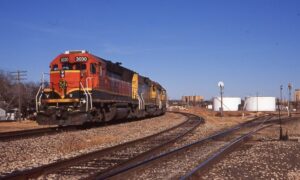 Burlington Northern Sante Fe Railroad | aka BNSF | Temple, Texas | EMD GP40X #3030 plus one diesel-electric locomotives | January 2006 | John Roberts photograph | Dick Flock collection