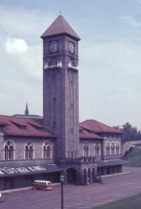 Baltimore and Ohio Railroad | Baltimore, Maryland | Mount Royal Passenger Station | June 1969 | Ken Kulick photograph / collection