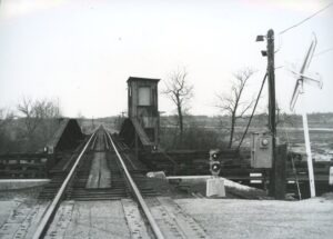 Conrail | ex PRSL | Logan Township, New Jersey | Bridgeport Swing Bridge | crosses Racoon Creek | March 1993 | Will Coxey photograph / collection