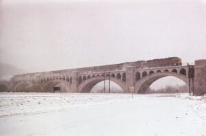 Erie Lackawanna Railway | Columbia, New Jersey | EMD E8a diesel-electric locomotives | Eastbound Train #6, Lake Cities | Lackawanna Cutoff Delaware River Bridge | January 1968 | Ken Kulick photograph / collectioin