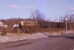 Erie Lackawanna Railway | Nanuet, New York | Alco RS3 #915 diesel-electric locomotive | Hoboken bound commuter train | February 1970 | Ken Kulick photograph / collection
