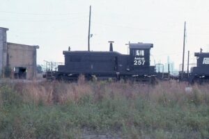 Amtrak | Wilmington, Delaware | EMD SW1 #259 diesel-electric locomotive | September 1974 | Ken Kulick photograph / collection