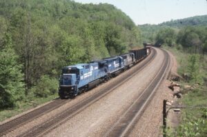 Conrail | Cassandra, Pennsylvania | GE C39-8 #6037 + 2 diesel-electric locomotives | Westbound freight | May 29, 1994 | Mitchell E. Dakelman photograph / collection