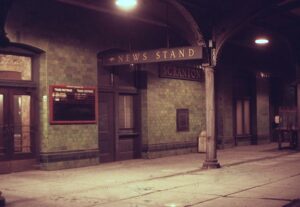 Erie Lackawanna Railway | Scranton, Pennsylvania | Station Platform “News stand” sign | March 1969 | Ken Kulick photograph / collection