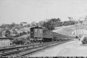 Pennsylvania Railroad | North Bergen, New Jersey | Altoona Works Class DD1 electric motor # 28 | Westbound Train 56 | Hudson River Tunnel |1910 | Pennsylvania Railroad photograph | Mitchell E. Dakelman collection