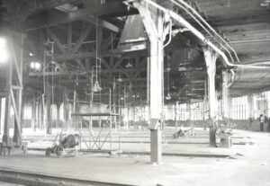 New York Central System | Croton Harmon, New York | Roundhouse interior | August 23, 1953 | Fielding Lew Bowman photograph / collection