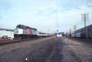 New Jersey Transit | Aldene (Roselle), New Jersey | EMD F40PH #4118 diesel-electric locomotive | westbound Raritan Valley commuter train | March 3, 1990 | Mitchell E. Dakelman photograph / collection