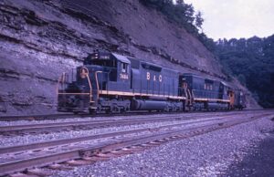 Baltimore and Ohio Railroad | Sand Patch, Pennsylvania | EMD SD40 #7484 and #7482 diesel-electric locomotives | with caboose | September 1967 | Dave Sweetland photograph | Richard Prince collection