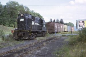 Penn Central Transportation Company | Grand Hotel, New York | Alco RS11 #7605 diesel-electric locomotive | switching local | September 1972 | Paul Kutta photograph | Mitchell E. Dakelman collection